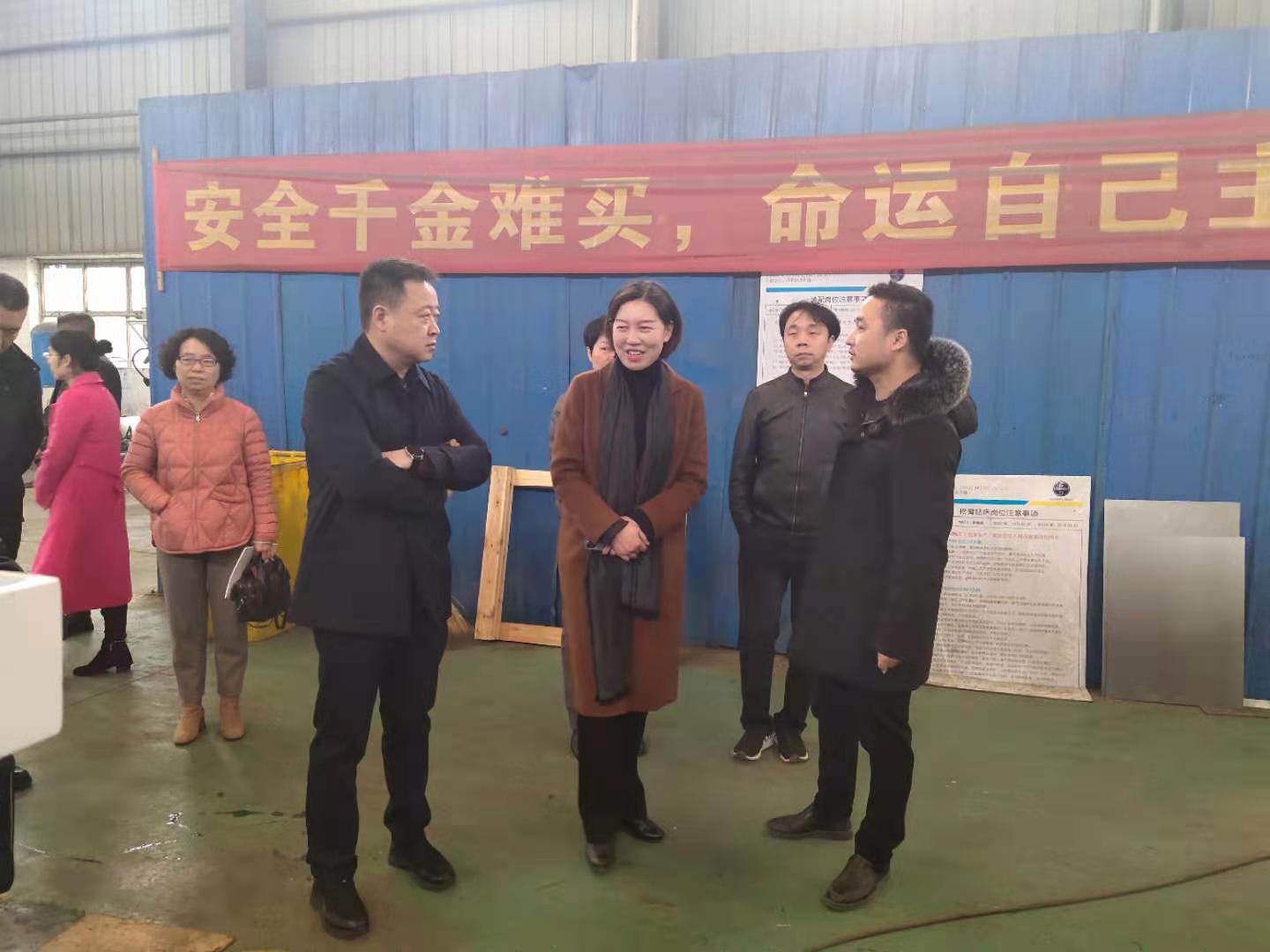 湖南麥克斯攪拌捏合設備有限公司,湘潭攪拌混合設備生產(chǎn)銷售,湘潭立式捏合機生產(chǎn)銷售 湖南麥克斯攪拌捏合設備有限公司,湘潭攪拌混合設備生產(chǎn)銷售,湘潭立式捏合機生產(chǎn)銷售